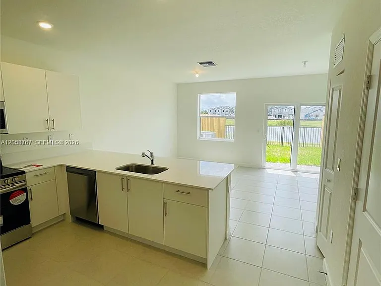 17846 SW 358th Ter — Photo 6