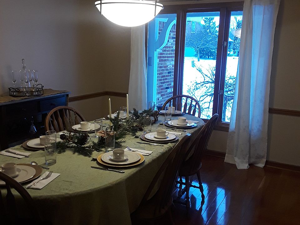 2nd image of 2453 Quiet Way