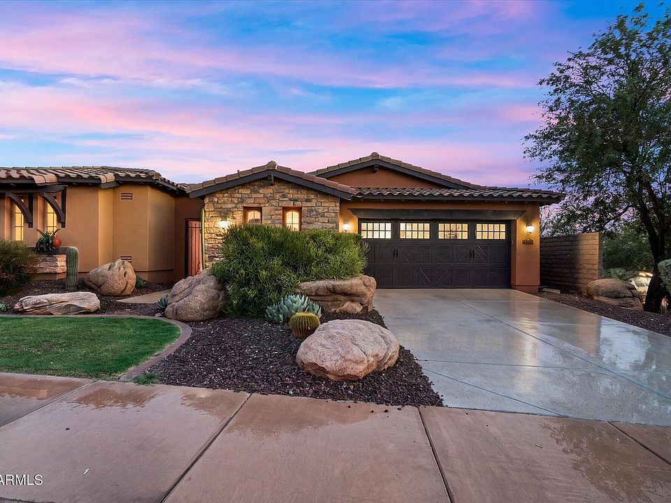 1st image of 12129 W DESERT MIRAGE Drive