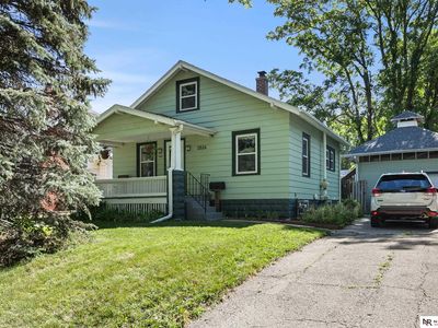 1026 S 33rd St, Lincoln, NE, 68510