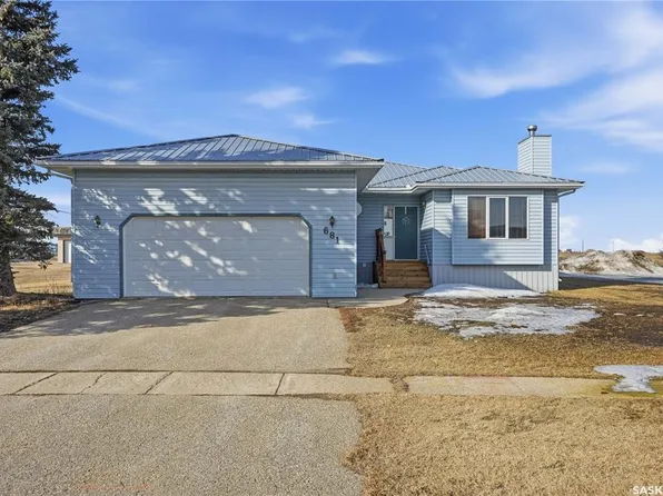 681 Canada STREET, Central Butte, SK S0H 0T0