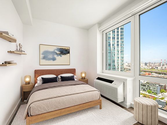 4th image of 22-44 Jackson Ave #2811