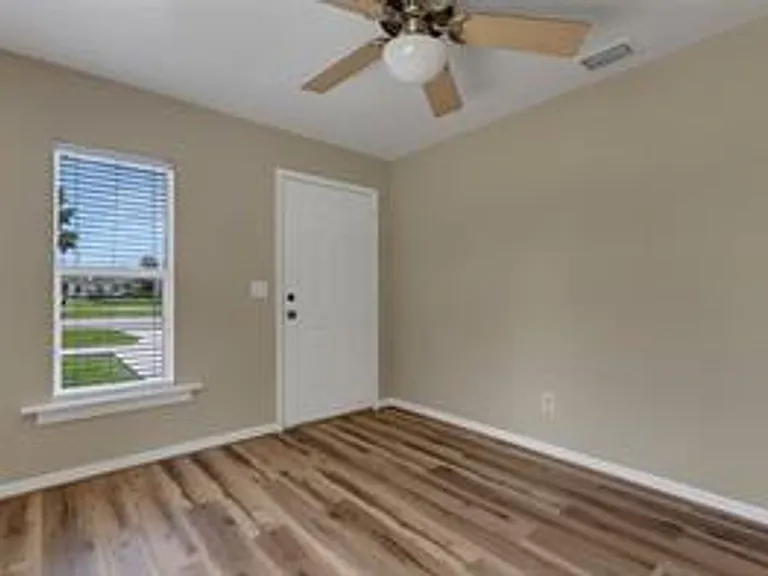 3100 W Reynolds St — Photo 28
