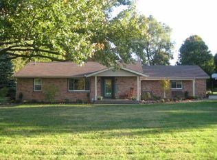 22500 Riley Rd, Lakeville, IN 46536