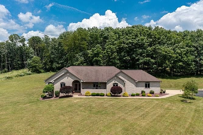 440 Trees Mills Rd, Greensburg, PA 15601 | Zillow