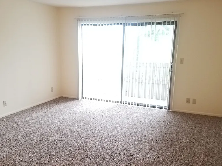 Kimberly Club Apartments — Photo 124