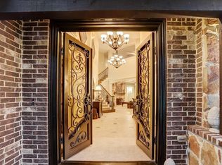 66 S Fair Manor Cir, Spring, TX 77382