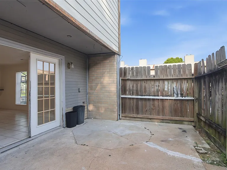 11000 Kinghurst Dr #134 — Photo 11