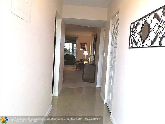 3rd image of 7664 NW 18th St APT 402