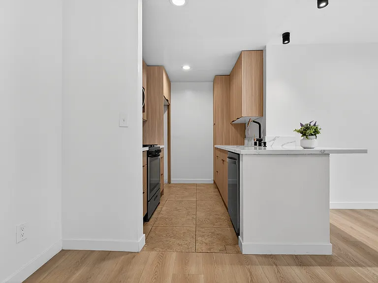 8601 International Ave #119 — Photo 13