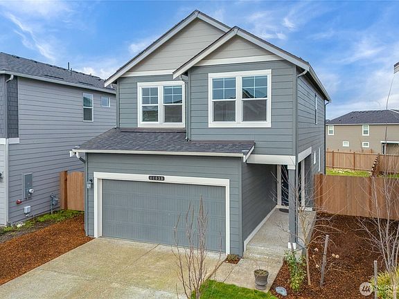 2nd image of 11039 188th Street E