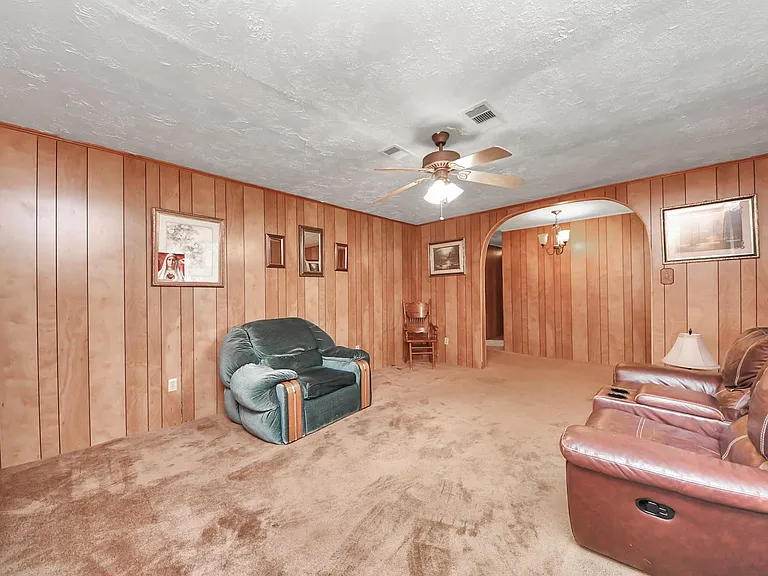 535 Pampa St — Photo 34
