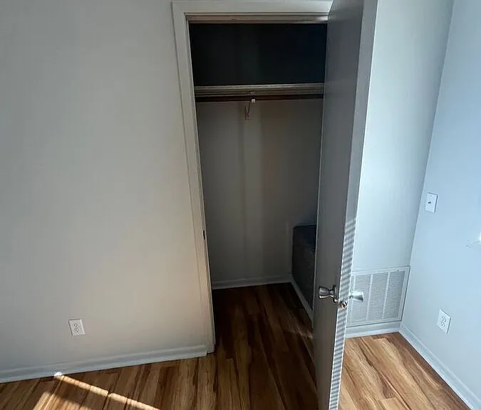 315 Ash St #1 — Photo 8