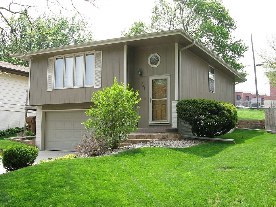 Front (Northeast View)