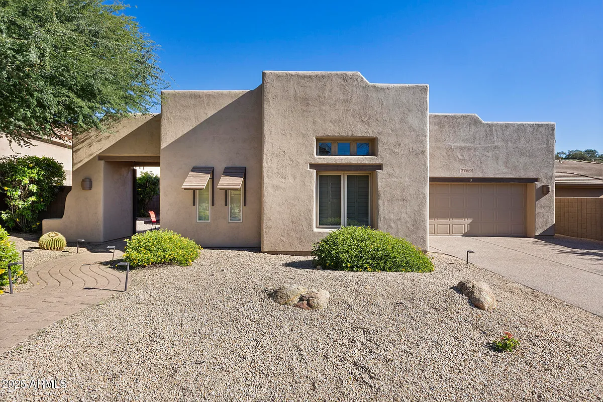 Building Photo - 13033 N 145th Way