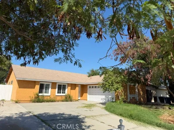 6855 Farrier Ave, Riverside, CA 92503