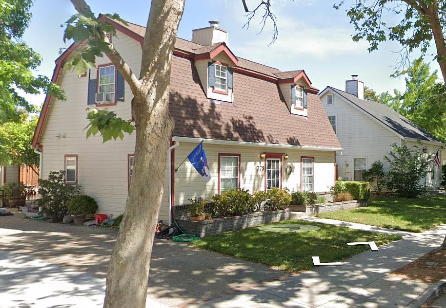 1st image of 775 Cambridge Ct