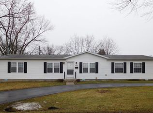 704 N Richmond St, Hartford City, IN