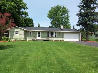 1544 Ayrault Rd, Fairport, NY 14450