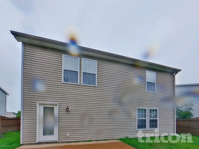 678 Runnymede Ct — Photo 16