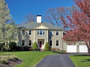 144 Lamberts Ln, Cohasset, MA 02025