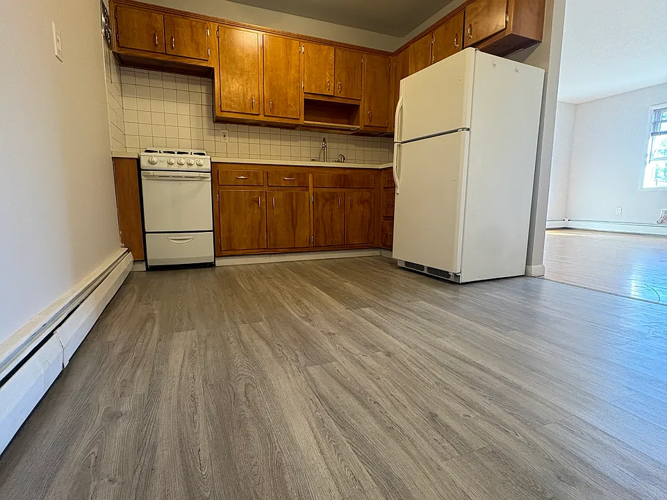 Carey Avenue Apartments