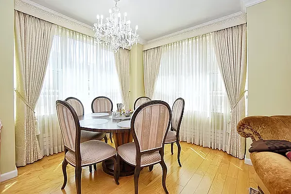 Sold by Golden Real Corp. | media 10