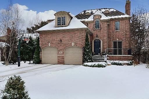 1st image of 2223 Schiller Ave