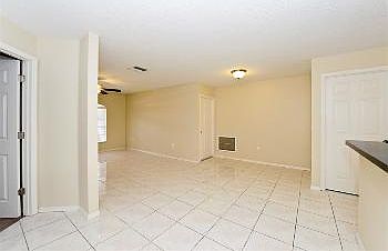 5th image of 8545 Lazy River Dr