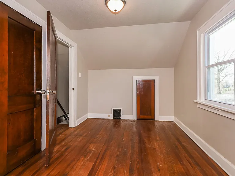 17204 Mapleboro Ave — Photo 12