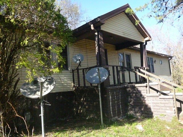1st image of 110 N Church St
