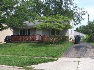 996 Lincoln Ave N, Columbus, OH