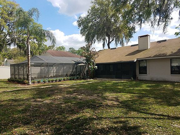 3rd image of 712 Sagewood Dr