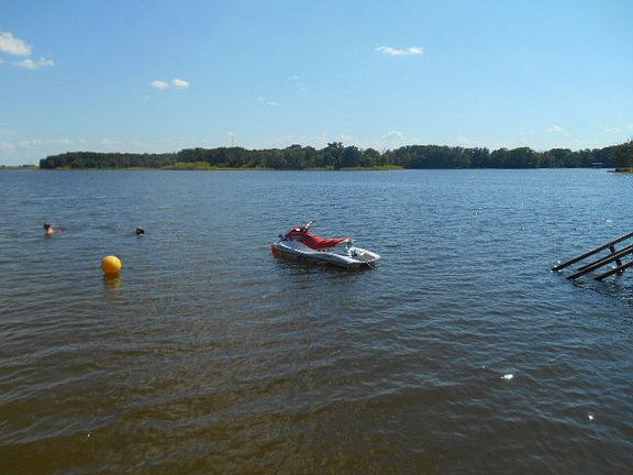 4th image of 556 Arrowwood Beach Cir