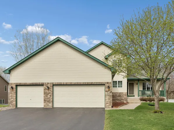 22016 Elston Ave, Forest Lake, MN 55025