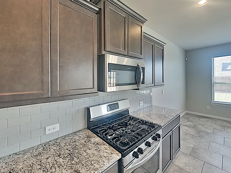 11308 SW 36th St — Photo 7