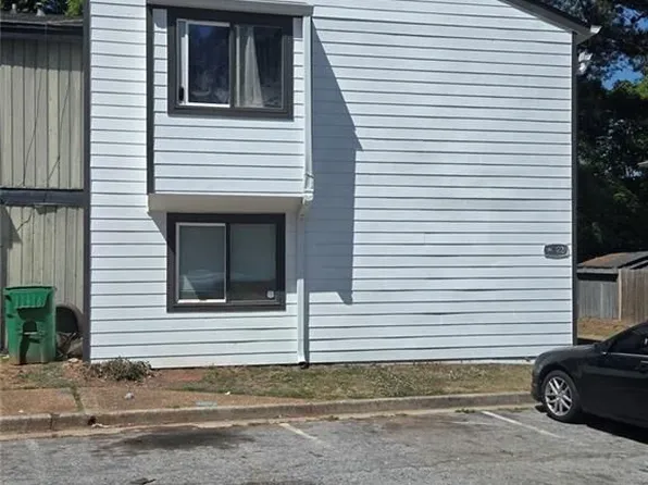6022 Regent Mnr, Lithonia, GA 30058