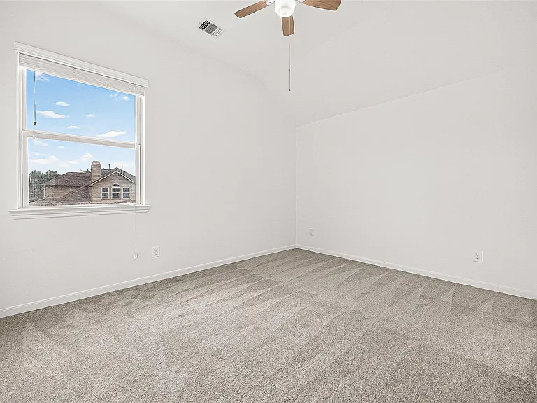 138 S Sawbridge Cir — Photo 31