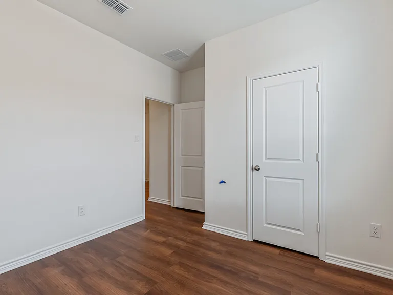 15515 Electra Cir — Photo 4