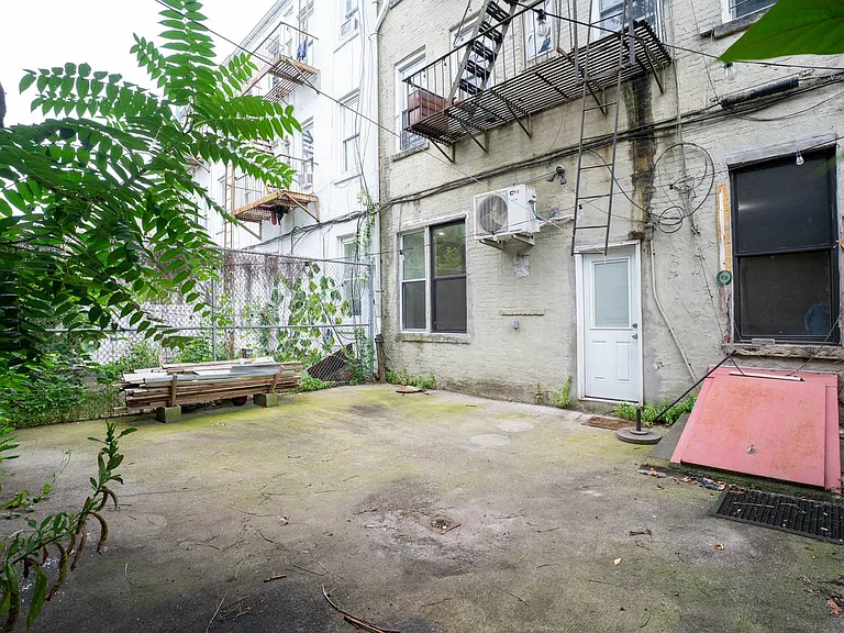 469 Central Ave #1R — Photo 15