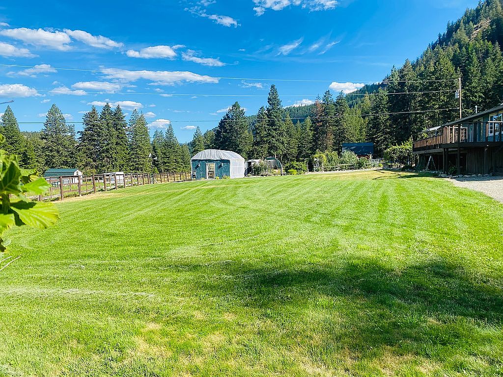 23 Tonata Creek Rd, Curlew, WA 99118 | Zillow