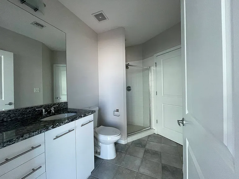 923 Peachtree St NE #1428 — Photo 13