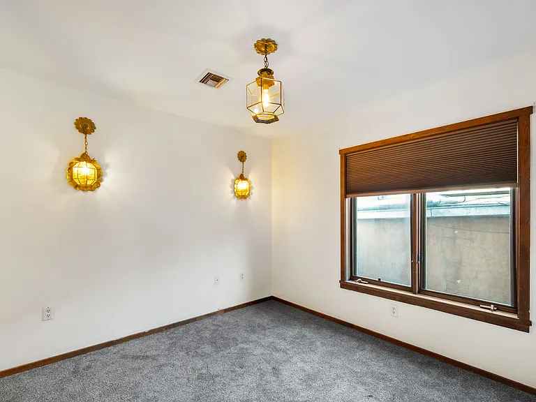 207 & 211 W Water St — Photo 6