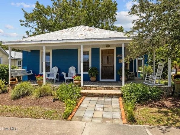 1400 Evans Street, Morehead City, NC 28557