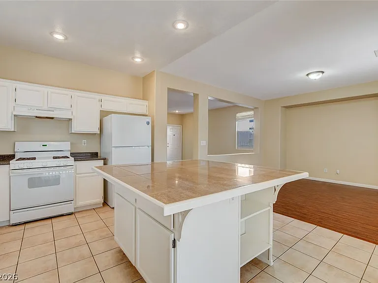 8541 Last Point Ave — Photo 8