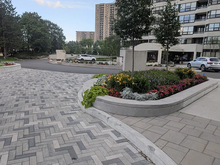 1500 Riverside Dr #1902 — Photo 3