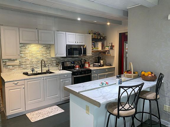 4th image of 3803 W Us Highway 224