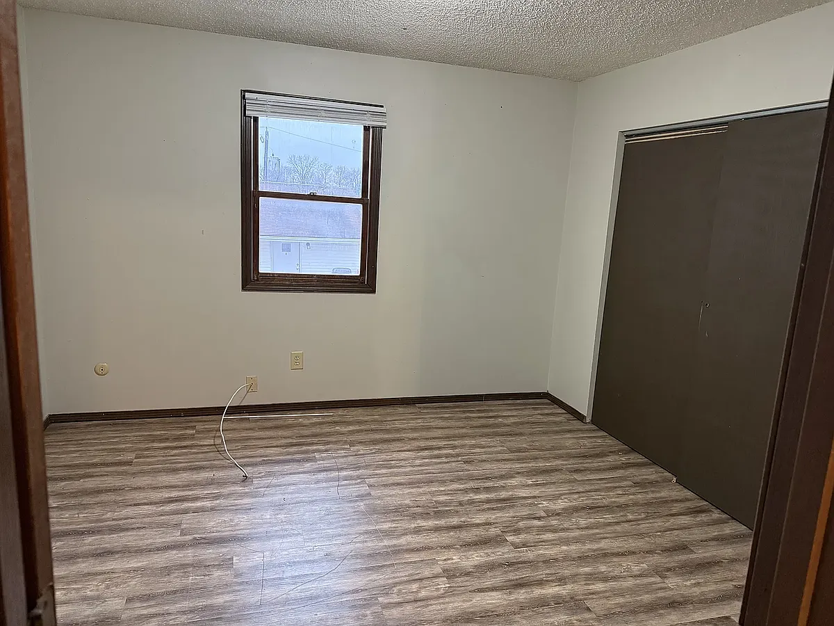 Building Photo - 430 W Hay St #7