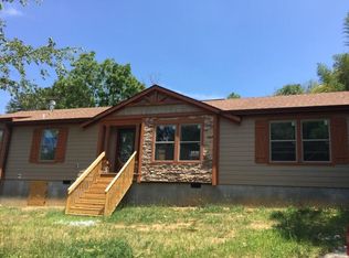 528 New Haw Creek Rd, Asheville, NC 28805