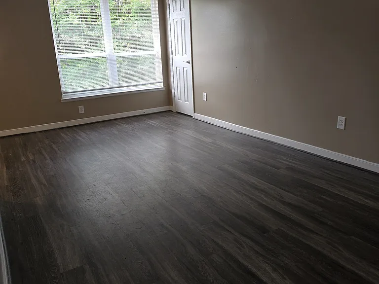 1249 Nelson St #D — Photo 10